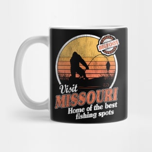 Funny Bigfoot Sasquatch Fishing Gift Vintage Retro Mug